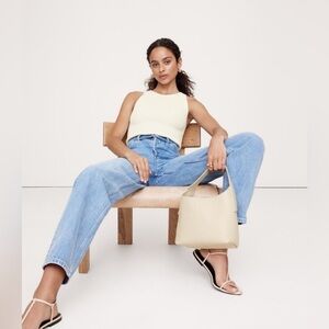 NWT Banana Republic Sculpted Ribbed Iced Vanilla Ivory Tank Size Small.